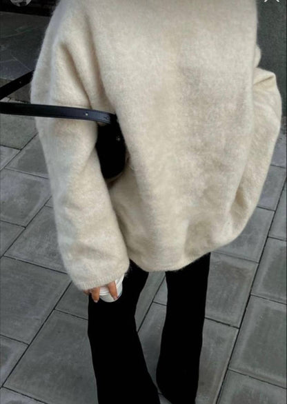 Billie Oversized Sweater