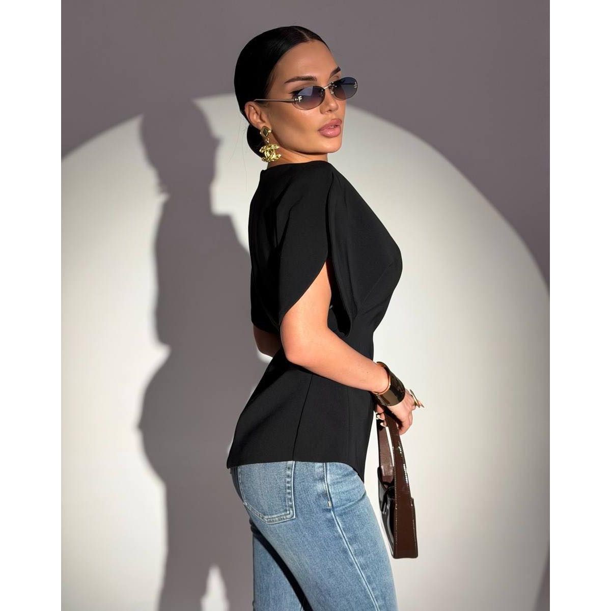 Luna Tops
